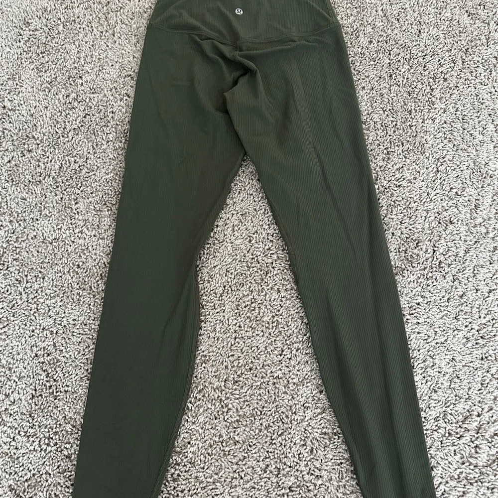 Lululemon Athletica Green Ribbed Align Leggings - Picture 4 of 6